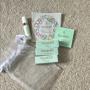 Valmont Hydrating Eye & Face Skincare Travel Set
